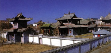 Богд хааны ордон музей захаасаа нурж эхэллээ